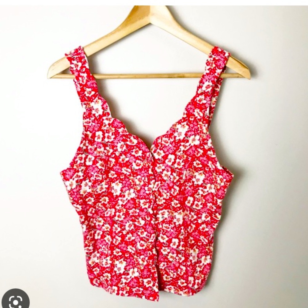 Kimchi Blue Vintage Floral Front Tank